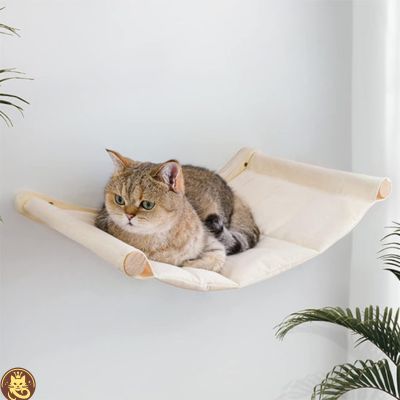 hamac chat comfyzénith fixé au mur chat couché dessus