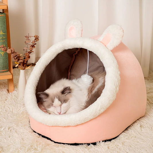 niche pour chat avec chat endormi dedans 4saisons