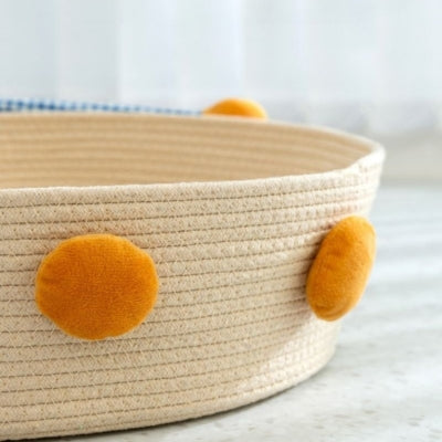 panier pour chat pomoms sur les cÎtés