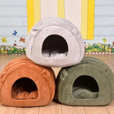 chat panier vert caramel gris sur plancher