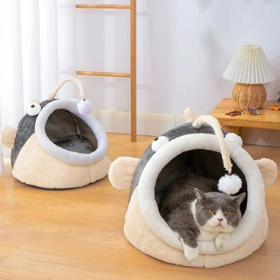 chat relaxant niche pour chaton autre niche derrière