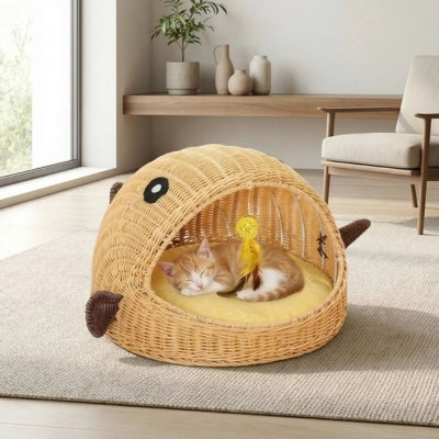 chaton enroulé dans panier chatons