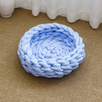 chaton panier bleu ciel