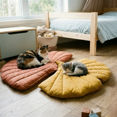 coussin a chat nature feline ginkgo terracotta moutarde chats chambre enfant