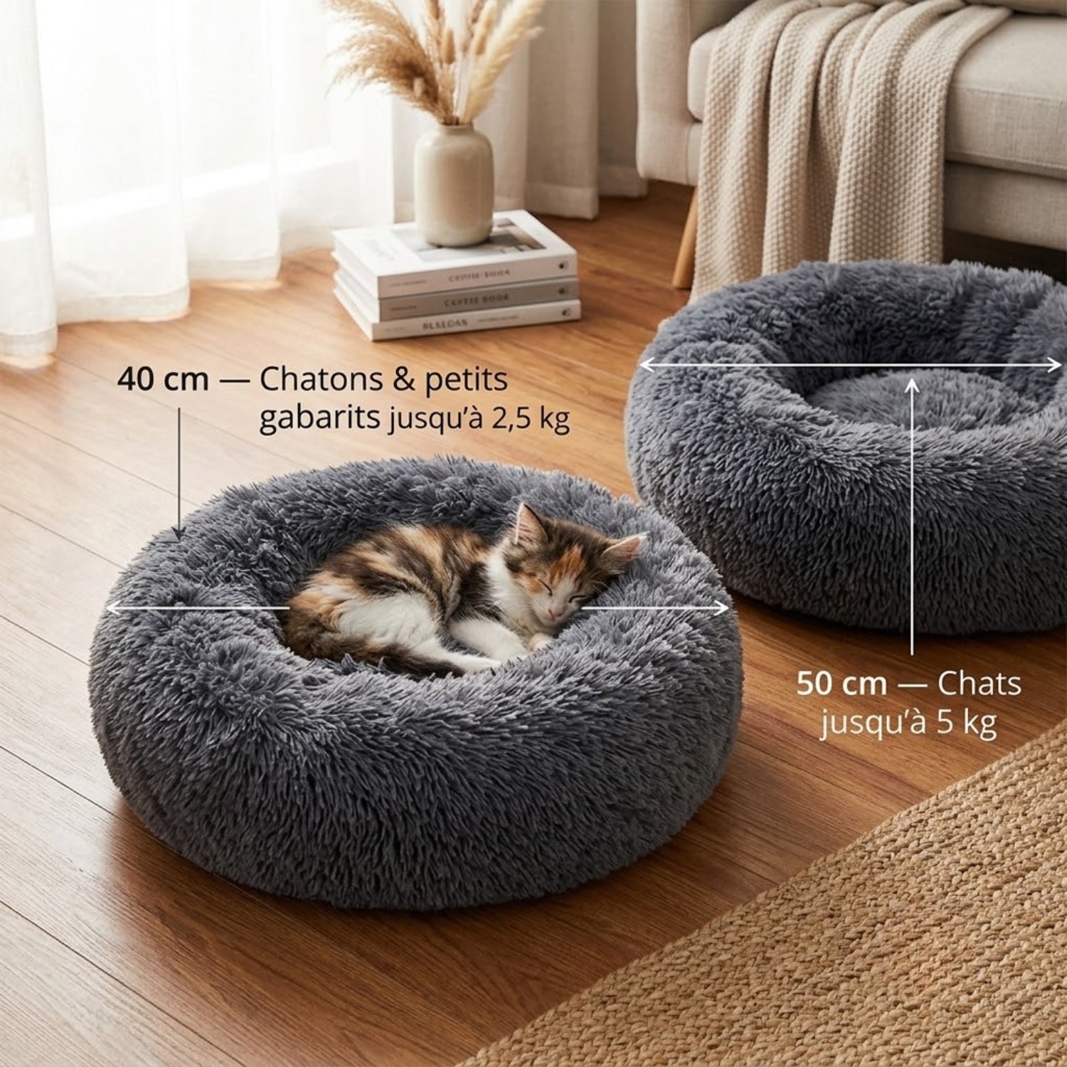 coussin pour chaton deux tailles 40cm 50cm chaton lové gris