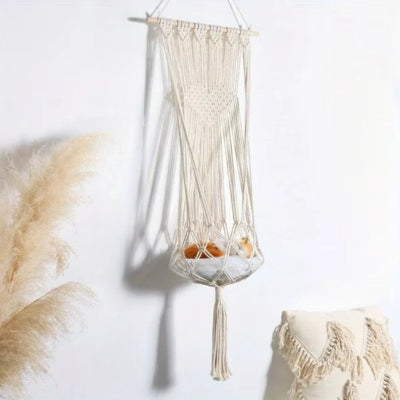 hamac chat suspendu blanc chaton endormi dedans