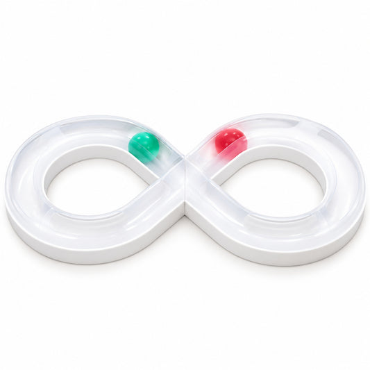 jouets interactifs pour chat circuit en huit blanc translucide avec balles rouge et verte dans les rails