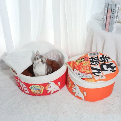 maison chat cocon kawaii rouge chaton dedans et orange