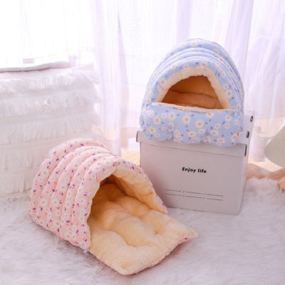 maison chat rose et bleu