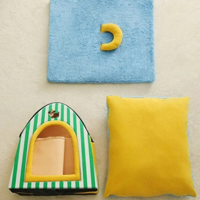 maison pour chaton démontée