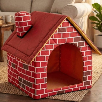 maison pour chaton sur tapis en jute