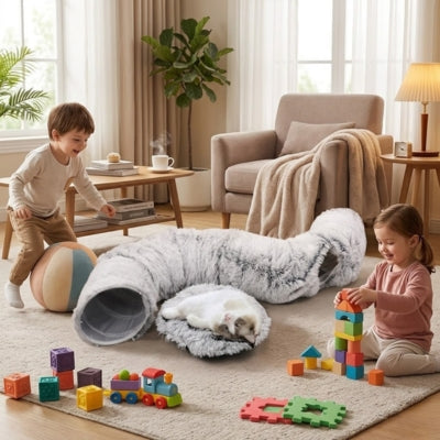 niche pour chat intérieur en tunnel chat sur coussin enfants jouent