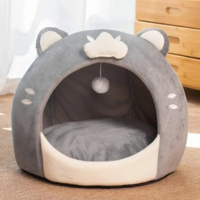 niche pour chaton grise dans chambre à coucher