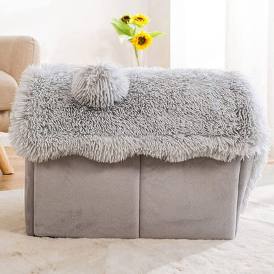 niche pour chaton grise vue de côté dans salon