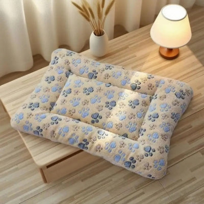 tapis chat beige pattes chat