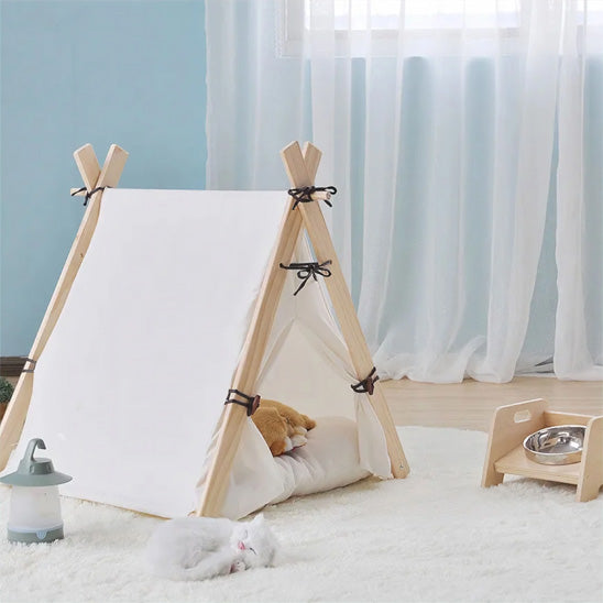 tipi pour chat chat endormi profondement dedans