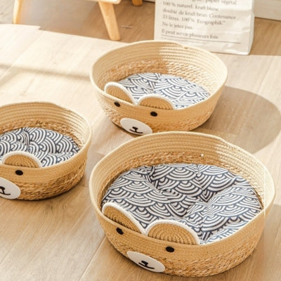 trois tailles panier chat en osier avec coussins bleus